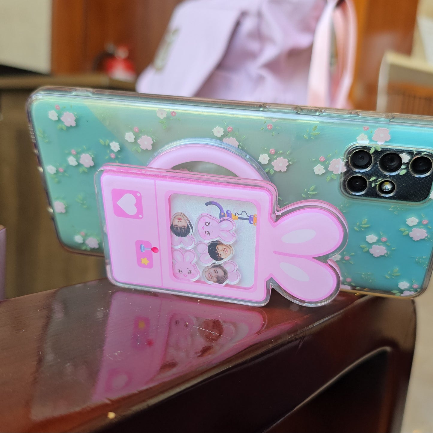 Aniteez Magnet Phone Grip