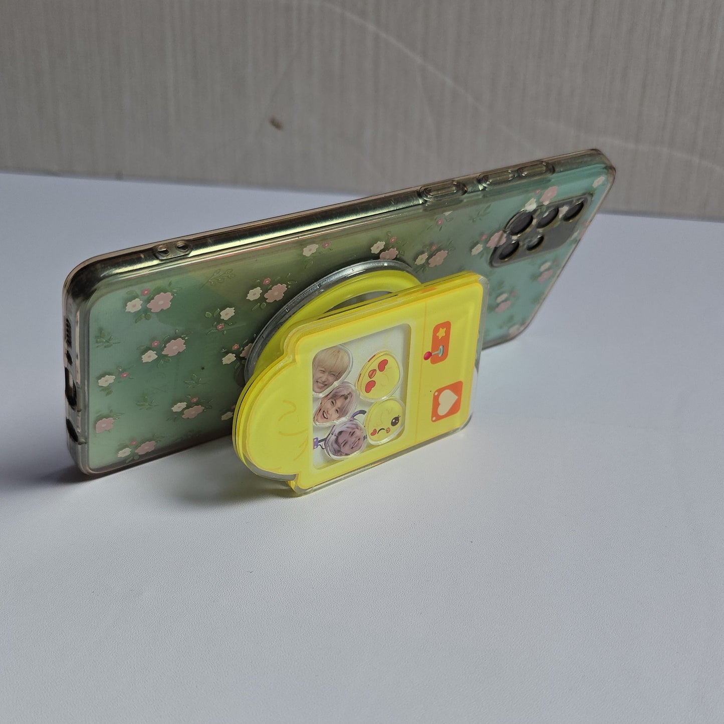 SKZOO Magnet Phone Grip